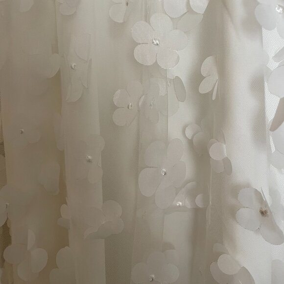 NEW! White Floral dress New York and company featured brand, Lena, 3D flowers. - Picture 7 of 13